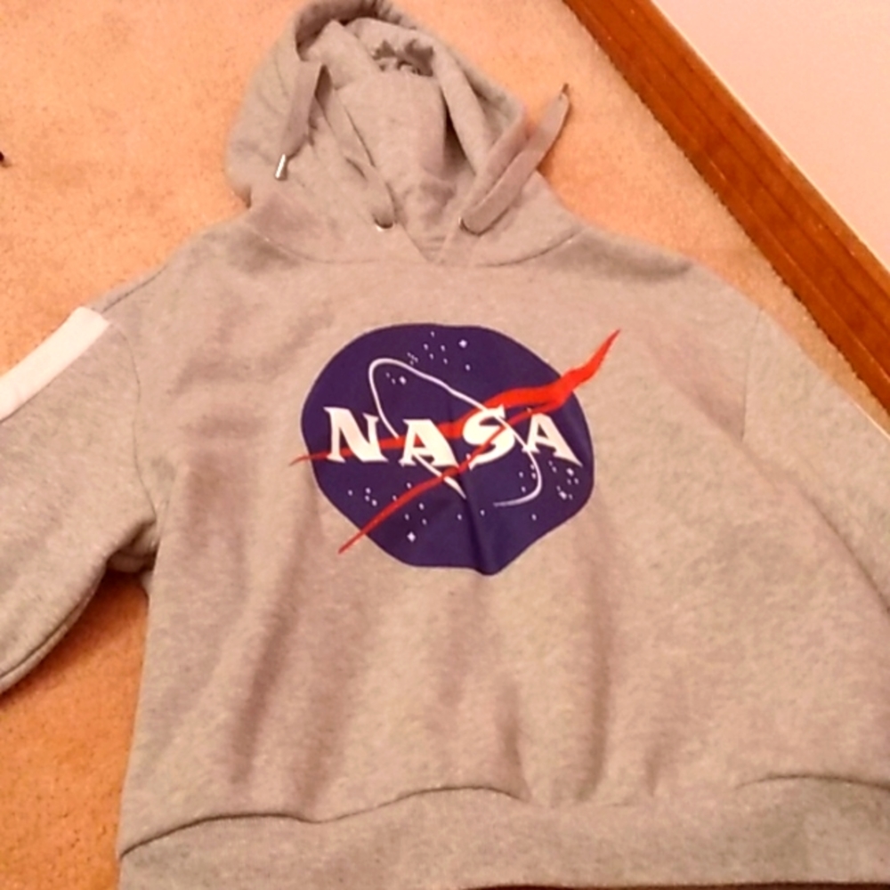H & M NASA sweatshirt
